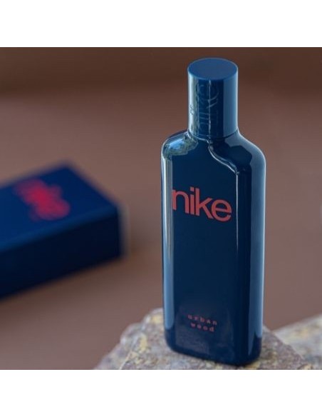 NIKE - Urban Wood, 75 ml, 150 ml, Estuche de Regalo hombre 3 piezas Eau de Toilette Natural y masculina, Aroma Fougère Especiado, Fragancia Fresca, Robusta y Duradera ✅ Entrega 24/72h
