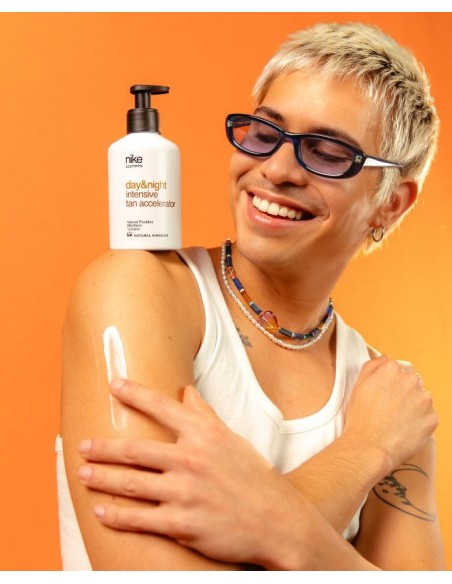 nikecosmetics Day&Night Intensive Tan Accelerator 250 ml
