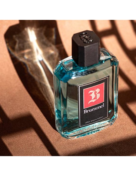 BRUMMEL - Clásica, After Shave hombre, 125 ml, 250 ml, Bálsamo Brummel para el Cuidado de la Piel, Perfumado, Masculino, Elegante y Sofisticado, Aroma Cítrico Especiado, Fragancia Fresca de larga duración ✅ Entrega 24/72h