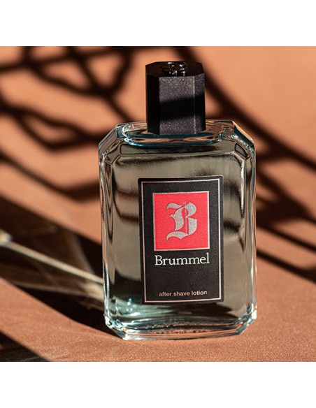BRUMMEL - Clásica, After Shave hombre, 125 ml, 250 ml, Bálsamo Brummel para el Cuidado de la Piel, Perfumado, Masculino, Elegante y Sofisticado, Aroma Cítrico Especiado, Fragancia Fresca de larga duración ✅ Entrega 24/72h