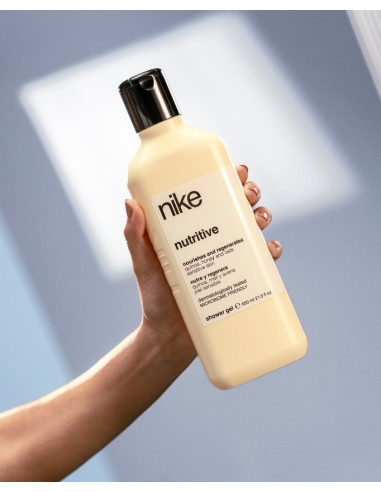Nike Nutritive Shower Gel 650ml
