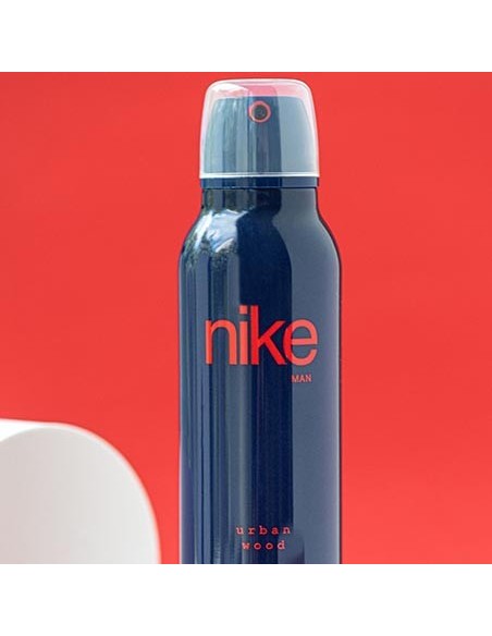 Nike Urban Wood Desodorante Masculino em Spray 200 ml.