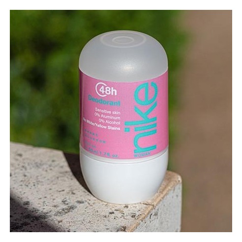 Nike Desodorante feminino Sweet Blossom Roll-on...